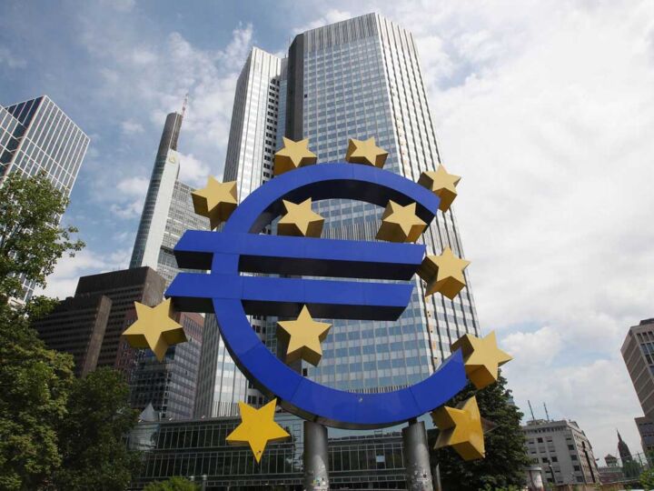 La banque centrale européenne lance le virement instantané