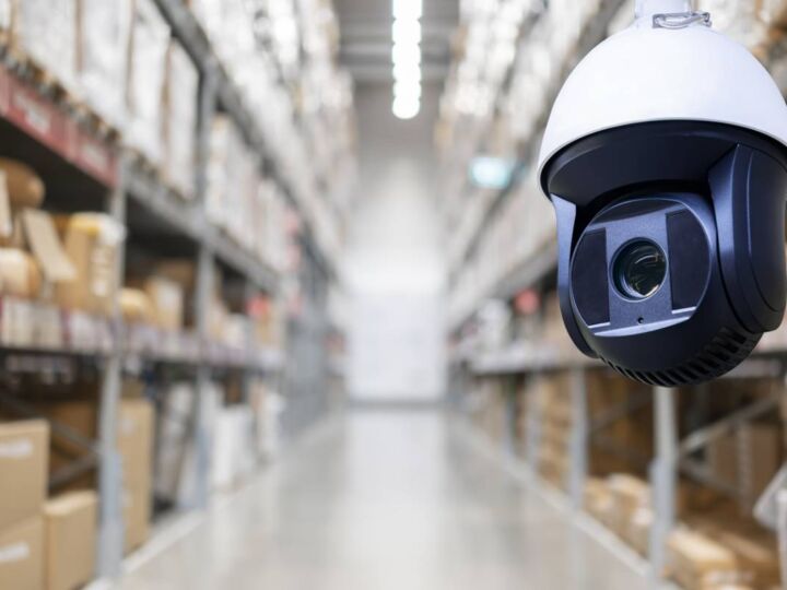 Quel type de caméra pour de la surveillance de bureaux et entrepôts ?